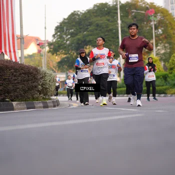 Runner Photo 4732673