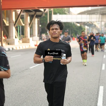 Runner Photo 4732704