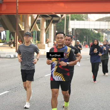 Runner Photo 4732747