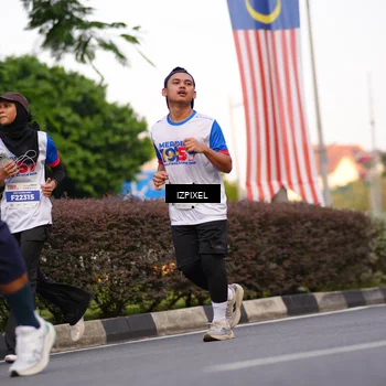 Runner Photo 4732749