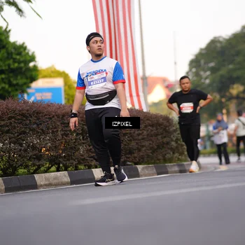 Runner Photo 4732913
