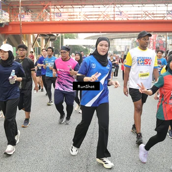 Runner Photo 4733005