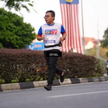 Runner Photo 4733024