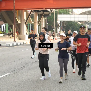 Runner Photo 4733104