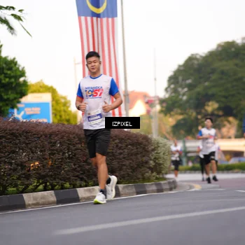 Runner Photo 4733319