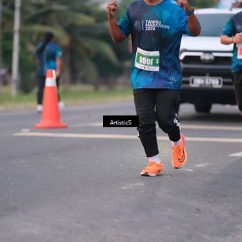 Runner Photo 4733352