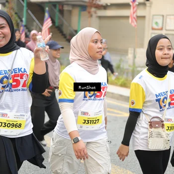 Runner Photo 4733375