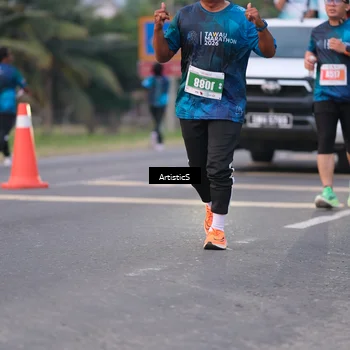 Runner Photo 4733377