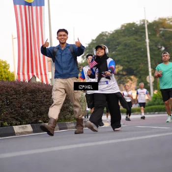 Runner Photo 4733378