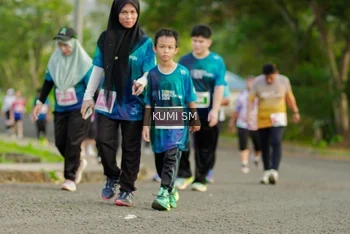 Runner Photo 4733453