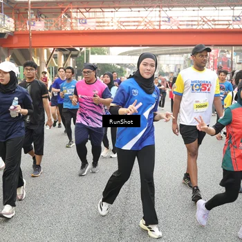 Runner Photo 4733470