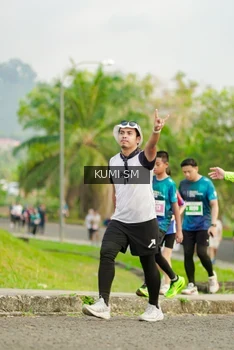 Runner Photo 4733545