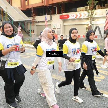 Runner Photo 4733642