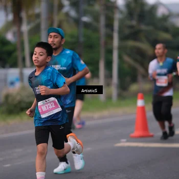 Runner Photo 4733864