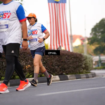 Runner Photo 4733913