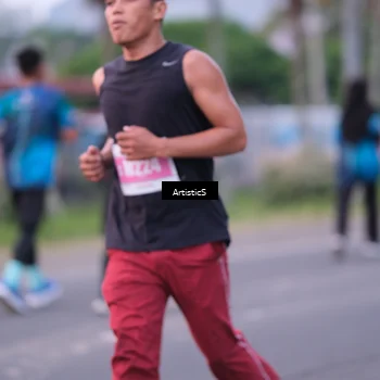 Runner Photo 4734005