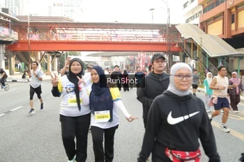 Runner Photo 4734103