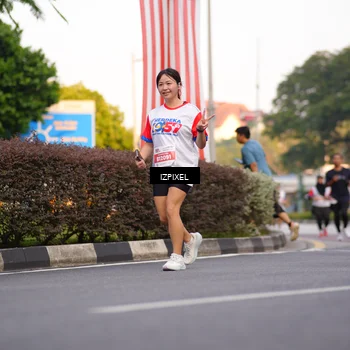 Runner Photo 4734334