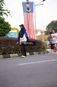 Runner Photo 4734381