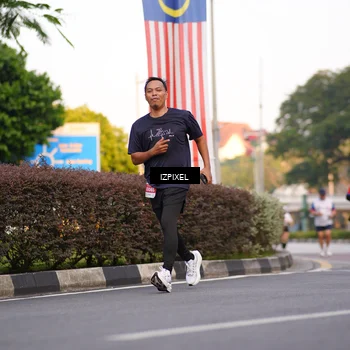 Runner Photo 4734420