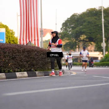 Runner Photo 4734485