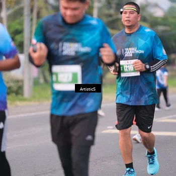 Runner Photo 4734560