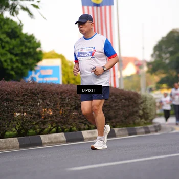 Runner Photo 4734599