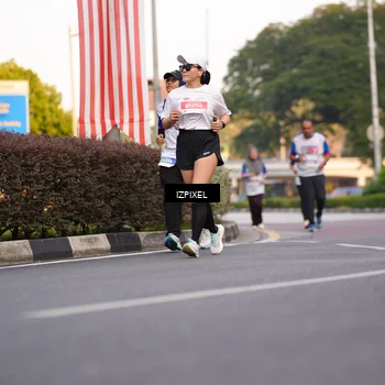 Runner Photo 4734653