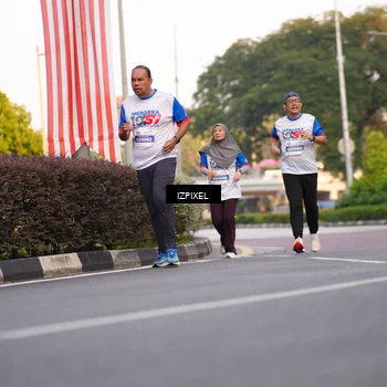Runner Photo 4734681