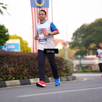 Runner Photo 4734776