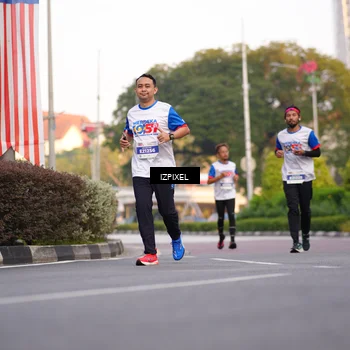 Runner Photo 4734898