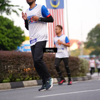 Runner Photo 4734998