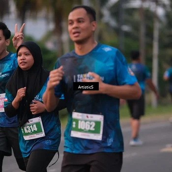 Runner Photo 4735272
