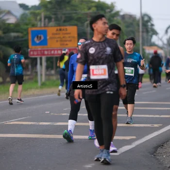 Runner Photo 4735340