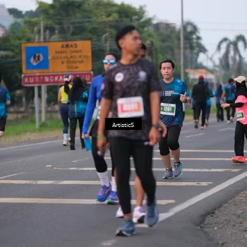 Runner Photo 4735364