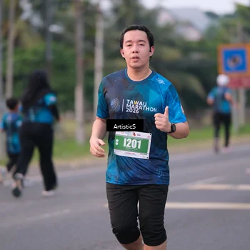 Runner Photo 4735365