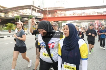 Runner Photo 4735447