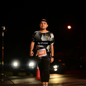 Runner Photo 4735455