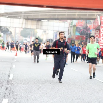 Runner Photo 4735499