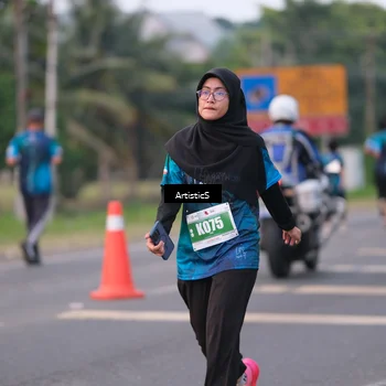 Runner Photo 4735518