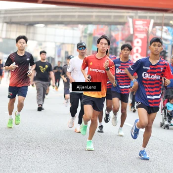 Runner Photo 4735530