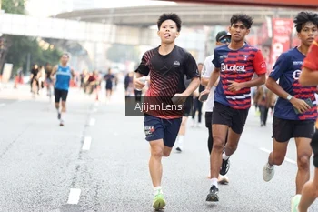 Runner Photo 4735564