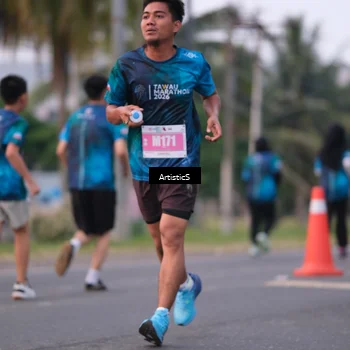 Runner Photo 4735578