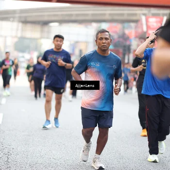 Runner Photo 4735653