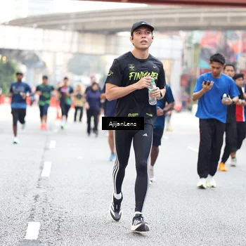 Runner Photo 4735668
