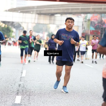 Runner Photo 4735699