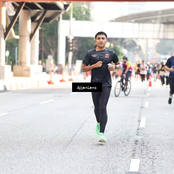 Runner Photo 4735736