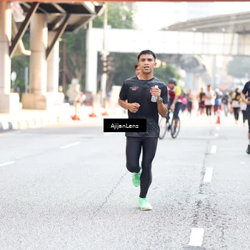 Runner Photo 4735743