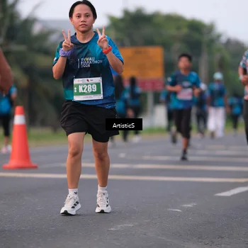 Runner Photo 4735755