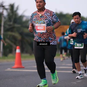 Runner Photo 4735789